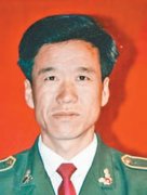 牺牲自己保护群众（为葡京赌博网址了民族复兴·英雄烈士谱）