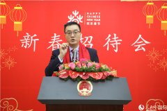 把现场气氛葡京赌博官网推向高潮